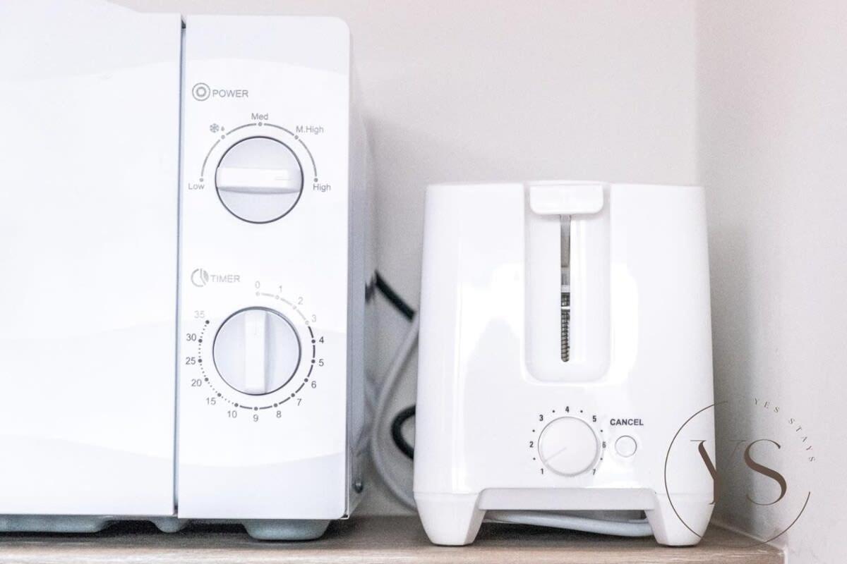 Sienna Longton 1e - Wi-fi, Alton Towers, Netflix Apartment *